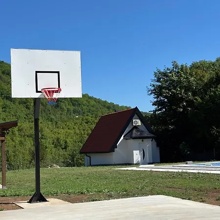 Vikendica Casa * Konjic